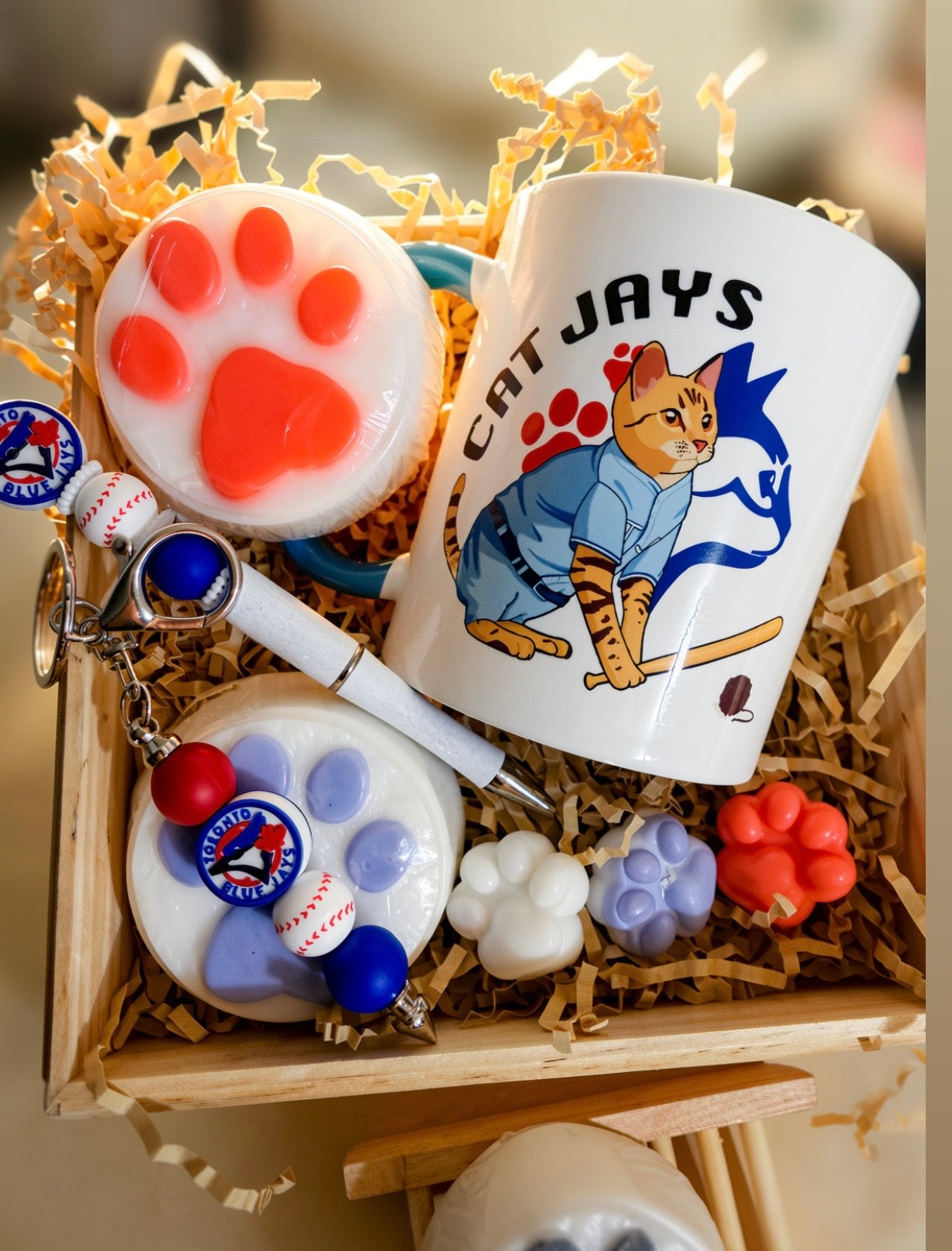 Baseball & Cats Gift Box
