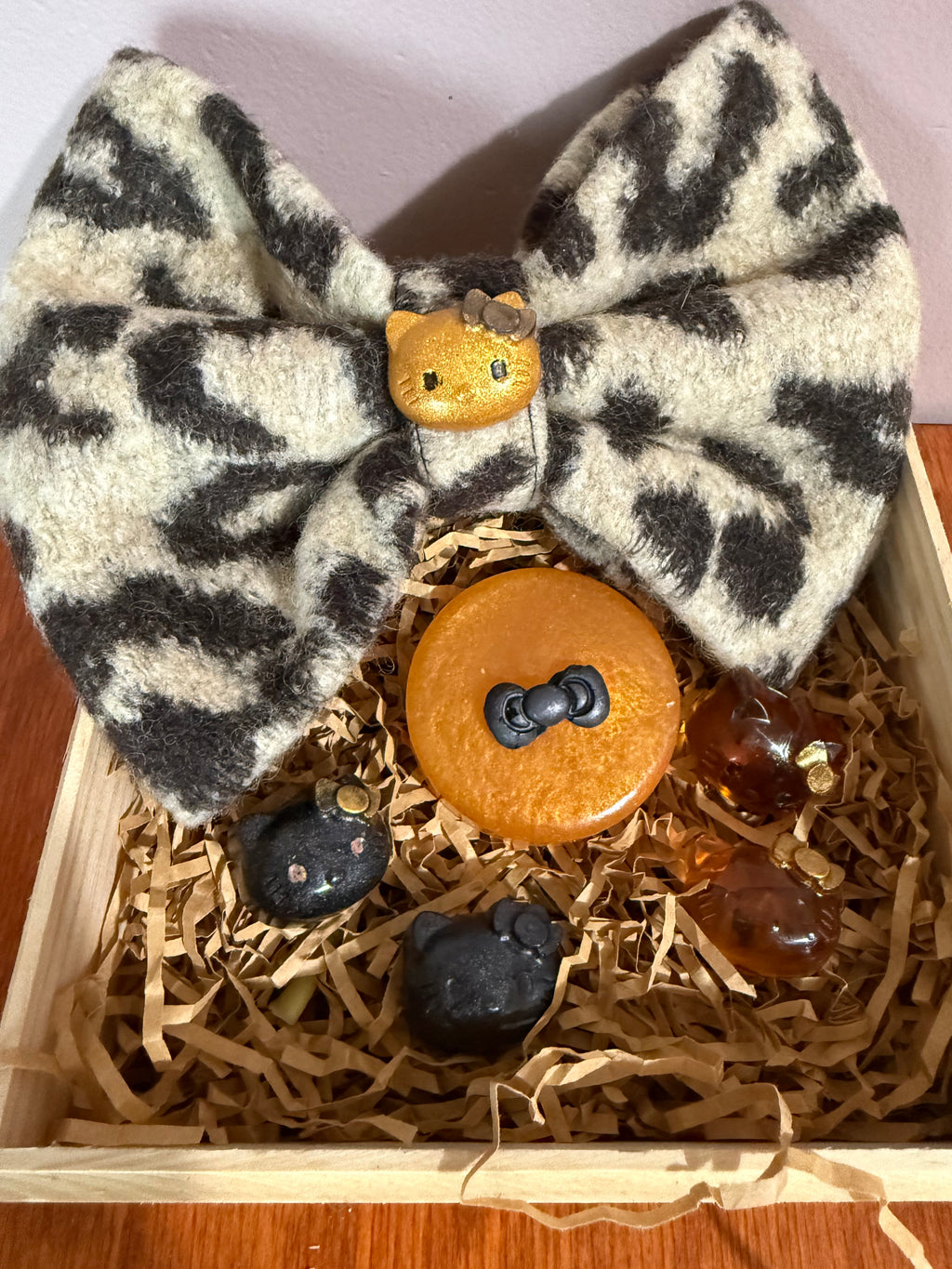 Feline Wrap Gift Box