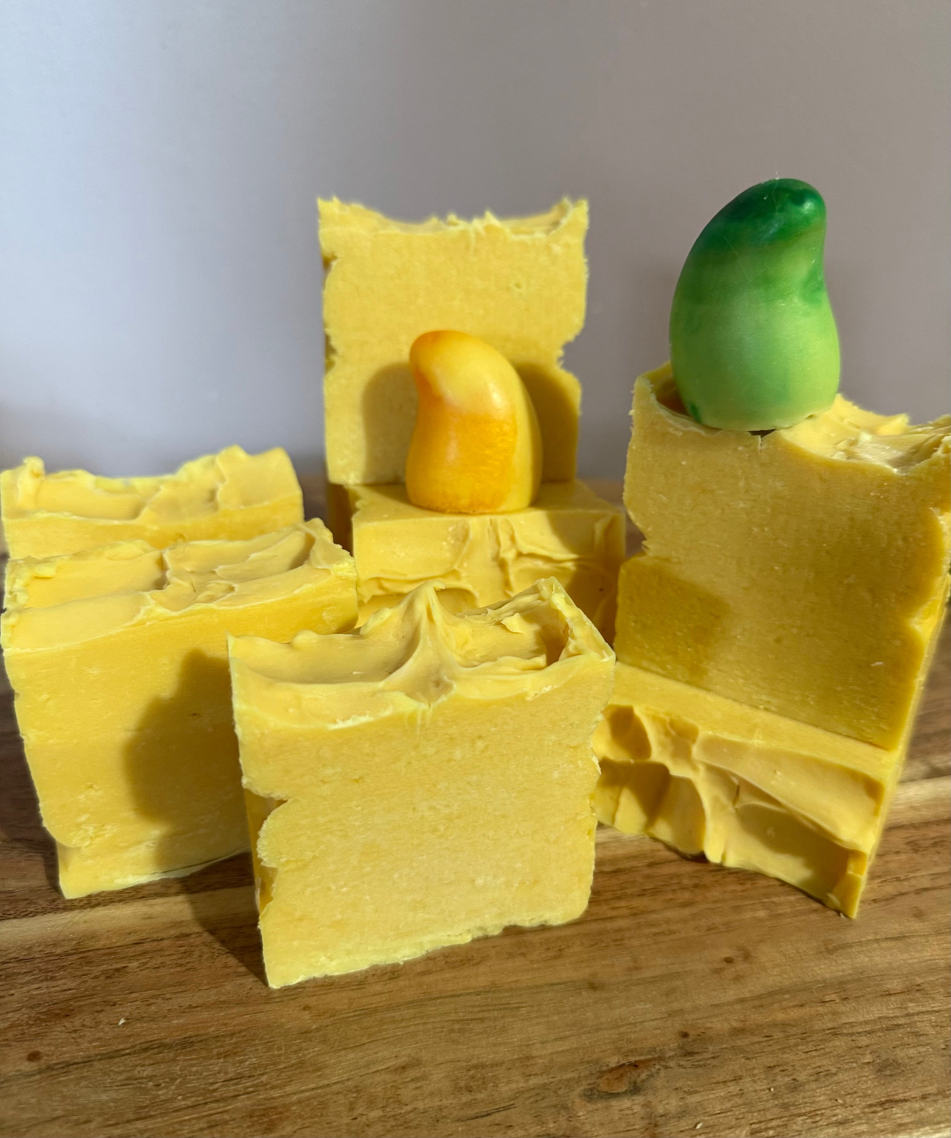 Mango Essence Luxe