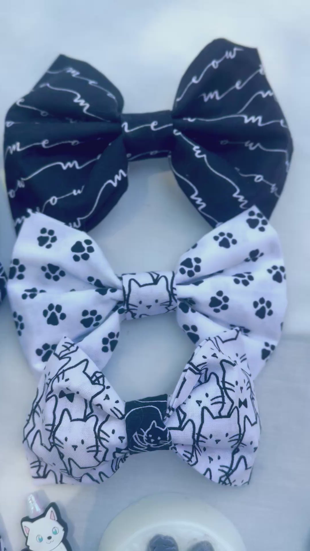 The Cat Signature Bows